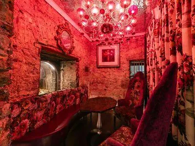 Hotel Clontarf Castle