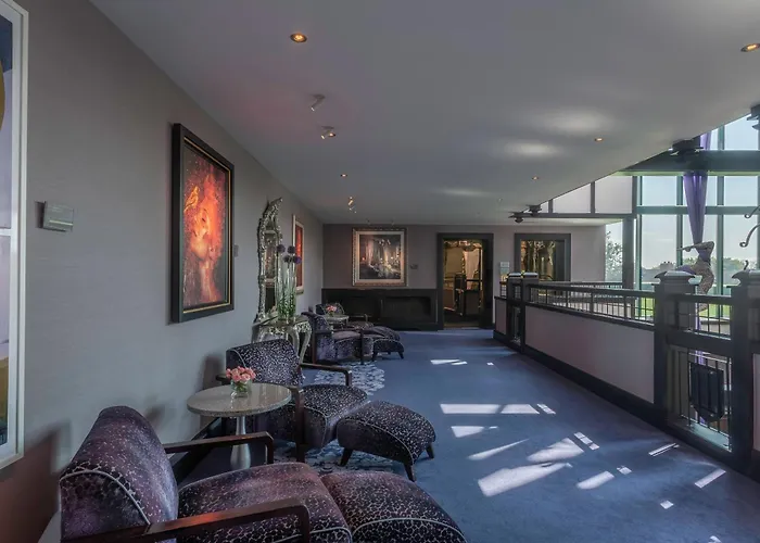 Hotel Clontarf Castle