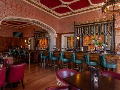 Clontarf Castle 4*
