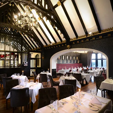 Clontarf Castle 4* دبلن