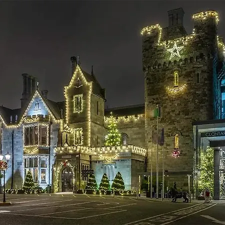 Clontarf Castle Hotel 4*