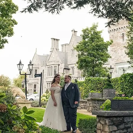 Hotel Clontarf Castle 4*