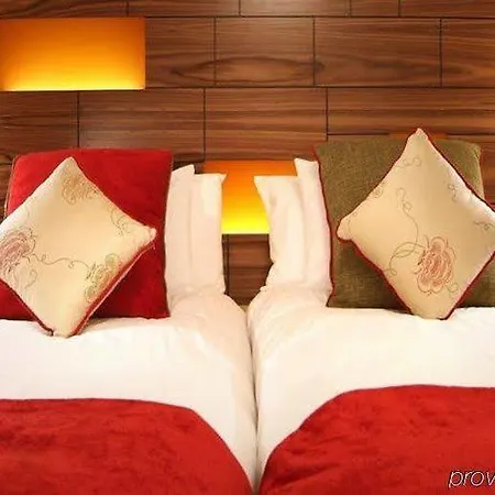 Clontarf Castle Hotel 4*