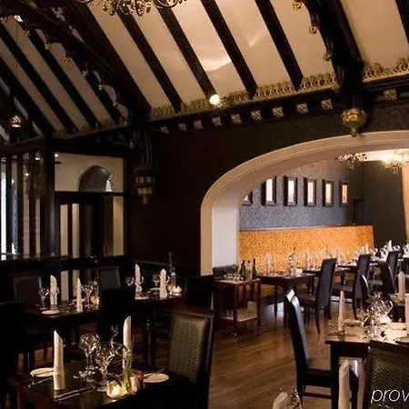 Clontarf Castle 4*