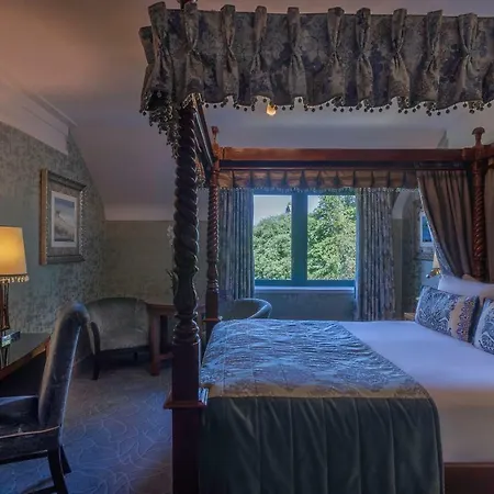 فندق Clontarf Castle 4*