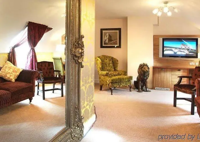 Clontarf Castle
