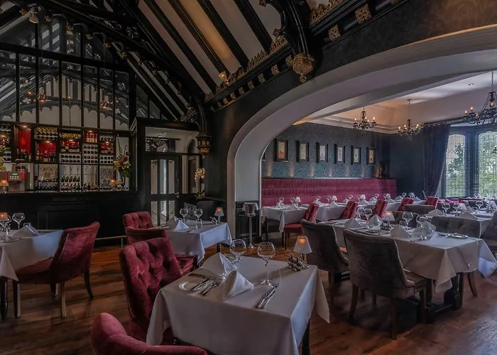 Hotel Clontarf Castle 4*