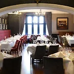 Clontarf Castle Hotel 4*