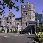 Hotel Clontarf Castle