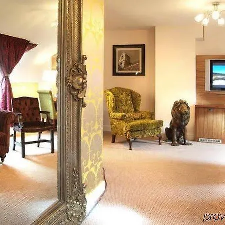 Clontarf Castle