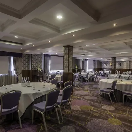 Clontarf Castle 4* דבלין