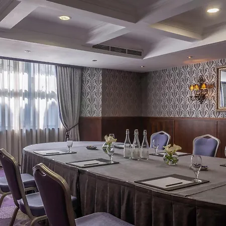 Hotell Clontarf Castle