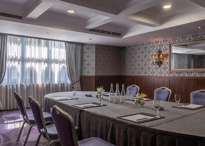 Hotell Clontarf Castle