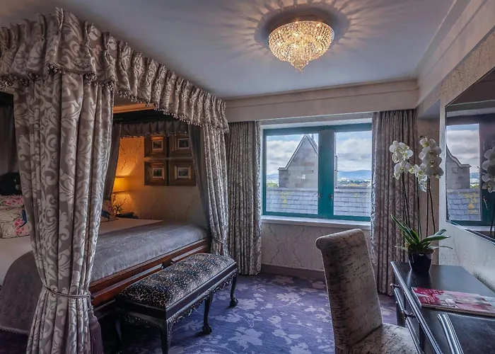 Hotell Clontarf Castle