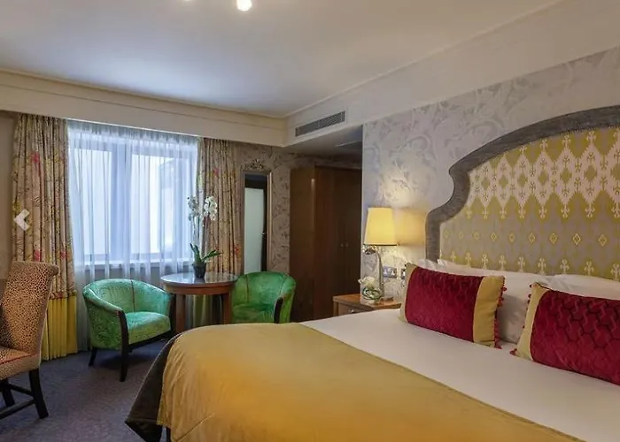 Hotell Clontarf Castle